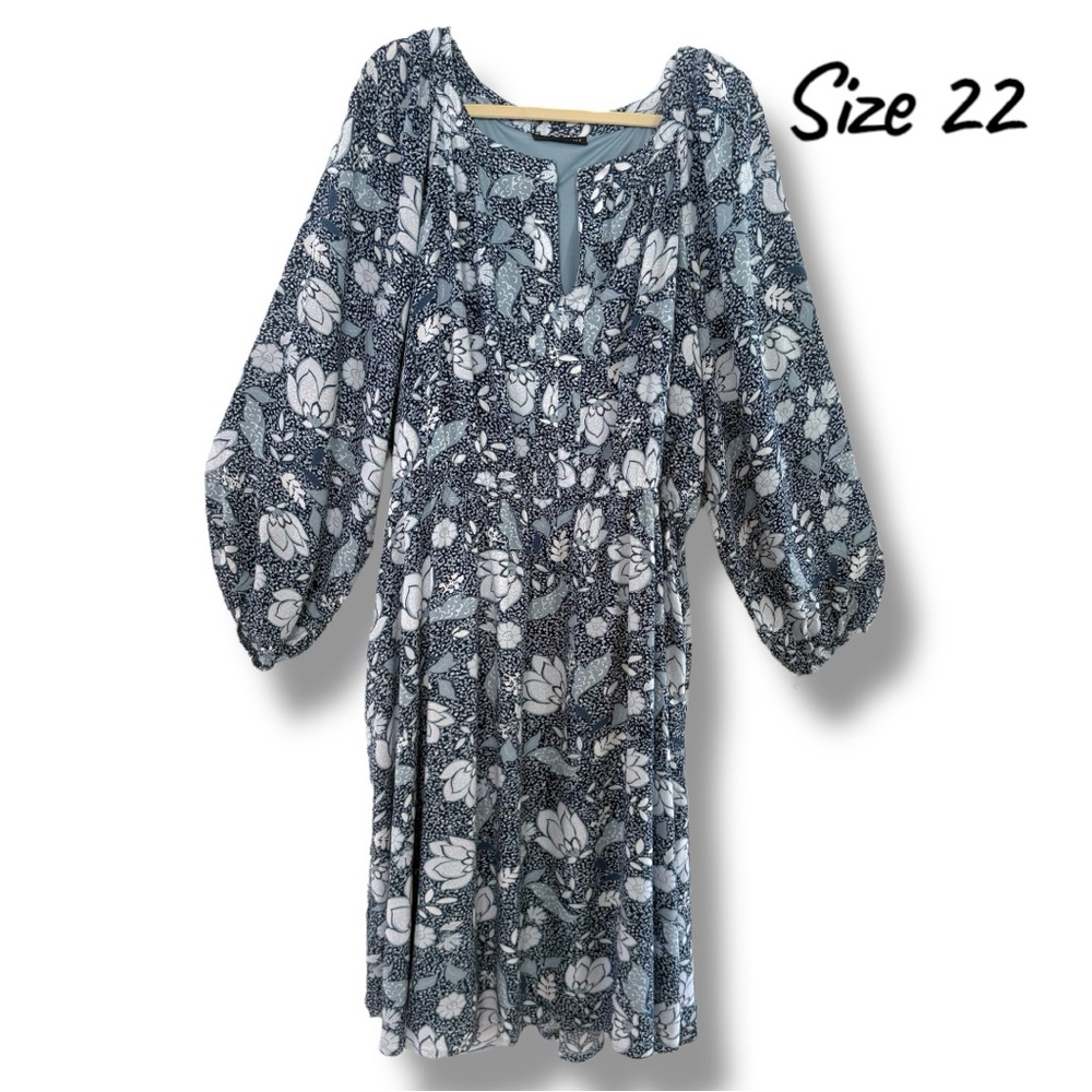 Lane Bryant Blue and White Floral Dress. Women’s Size 22